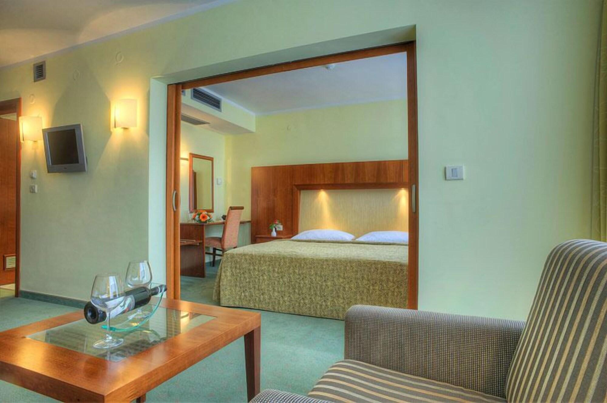 Hotel Rivijera Petrovac Eksteriør bilde
