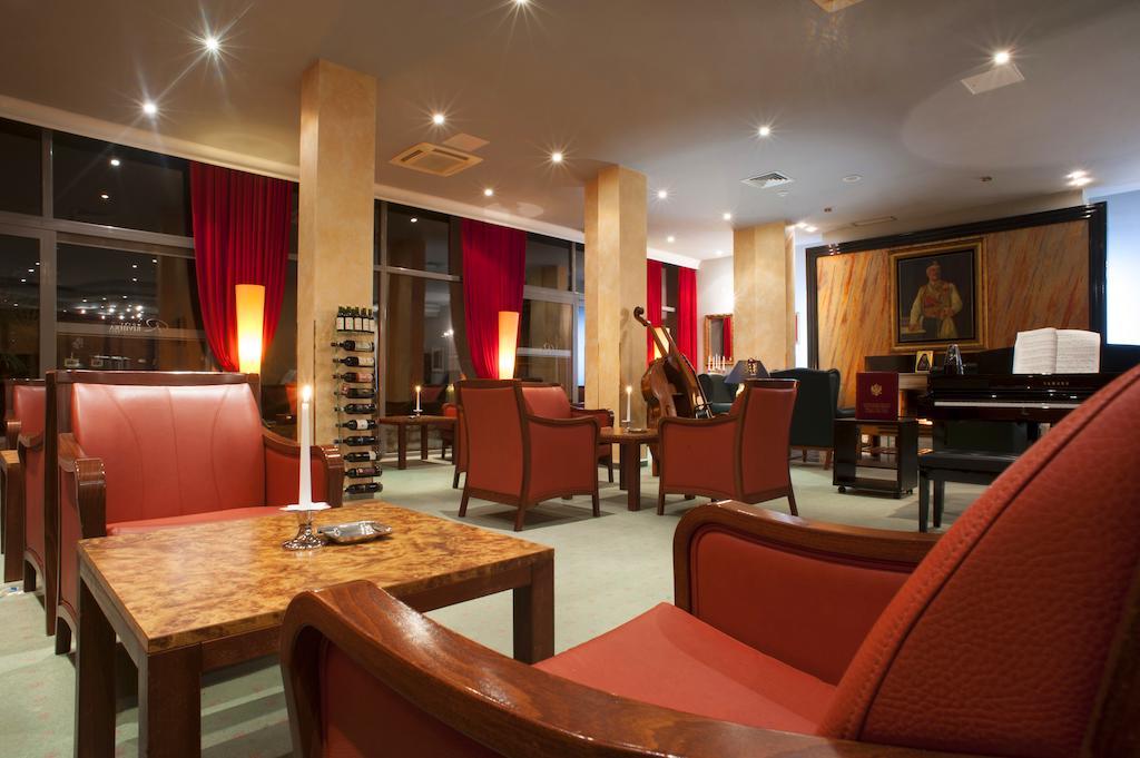 Hotel Rivijera Petrovac Eksteriør bilde
