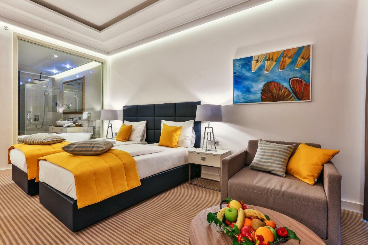 Hotel Rivijera Petrovac Eksteriør bilde
